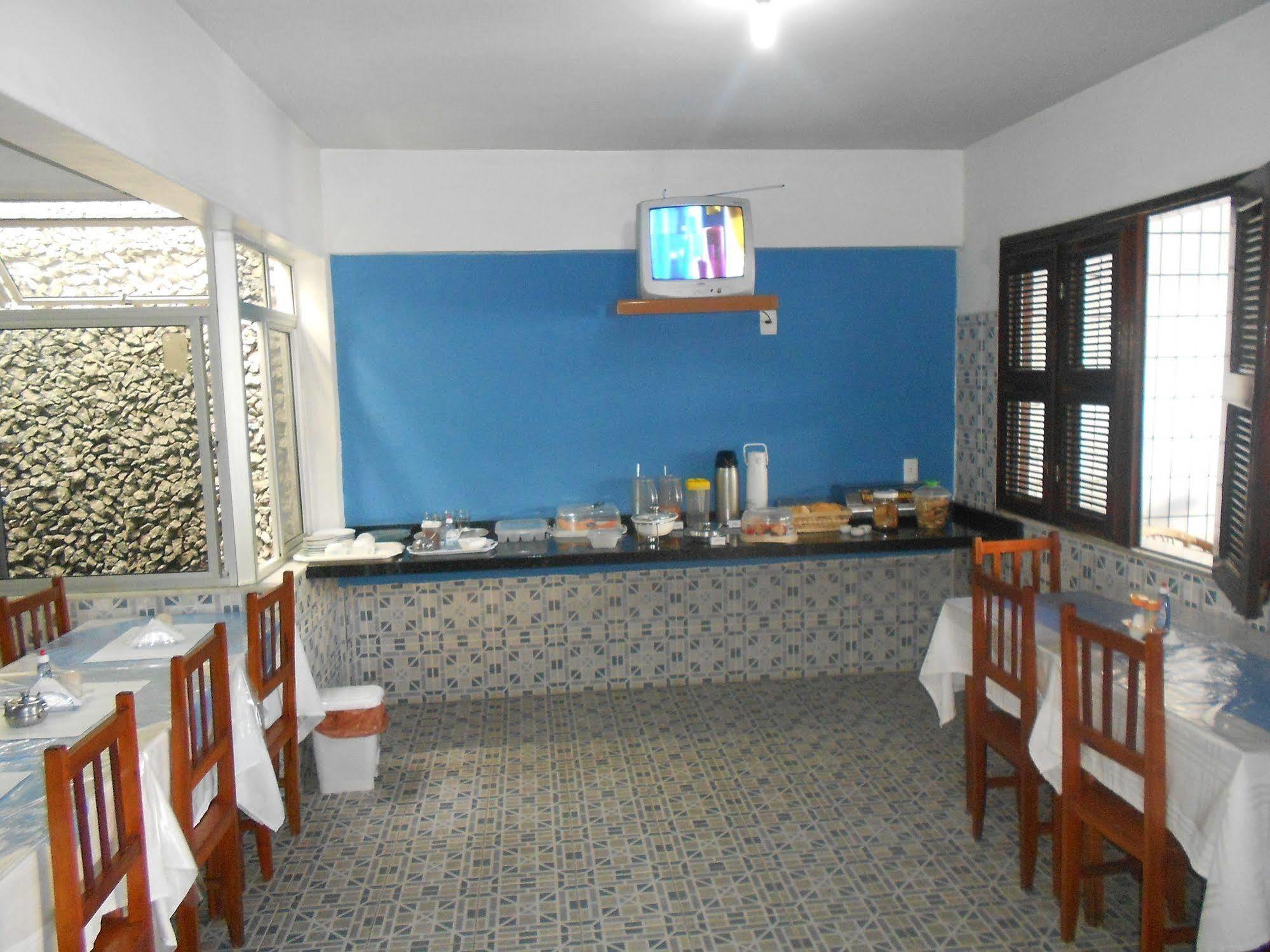 Pousada Centro E Praia Форталеза Экстерьер фото